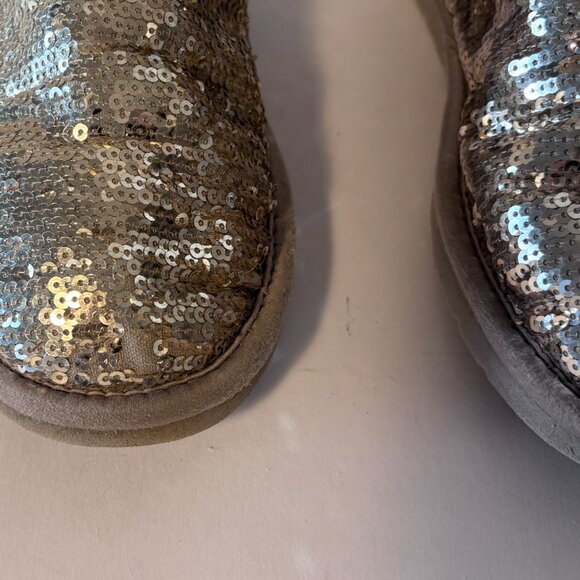 UGG Women’s Classic Short Sequin Boots Gray Silver US 5 Shearling Lined - Picture 3 of 14